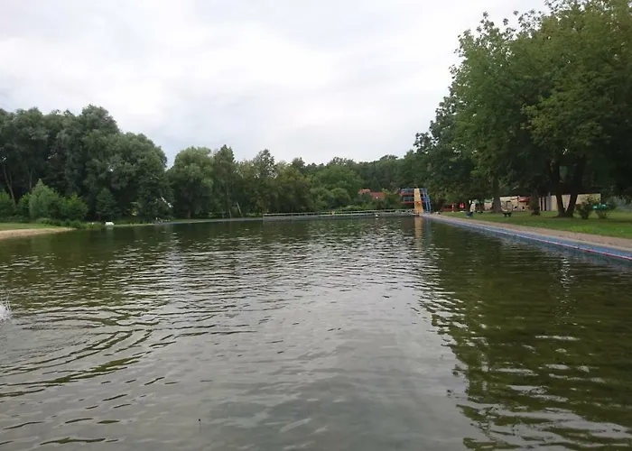 Waldhaus Halvor Zichtau