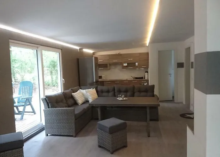 Waldhaus Halvor Zichtau